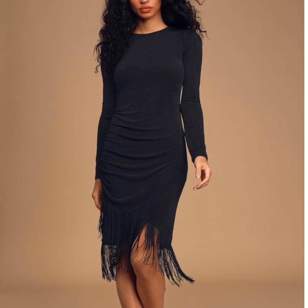 NWT LULUS LONG SLEEVE FRINGE BODYCON DRESS